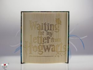 Buchfaltkunst - Waitung for my letter from Hogwarts